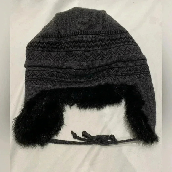 Banana Republic Merino Wool Trapper Hat w/ Faux Fur, L/XL - Picture 2 of 4